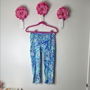 Lilly Pulitzer Weekender Crop Leggings in Print Blue Haven Hey Hey Solely, M.